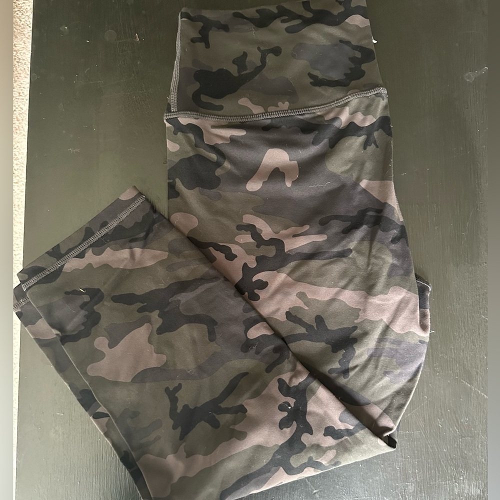 Zyia Leggings